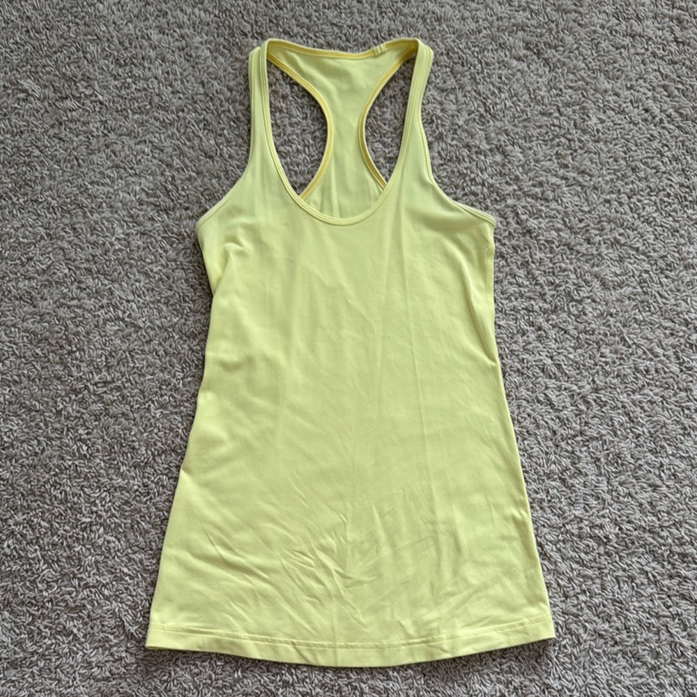Lululemon tank